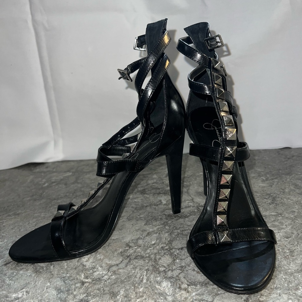 Jessica Simpson black leather studded heels in size 8.5 new